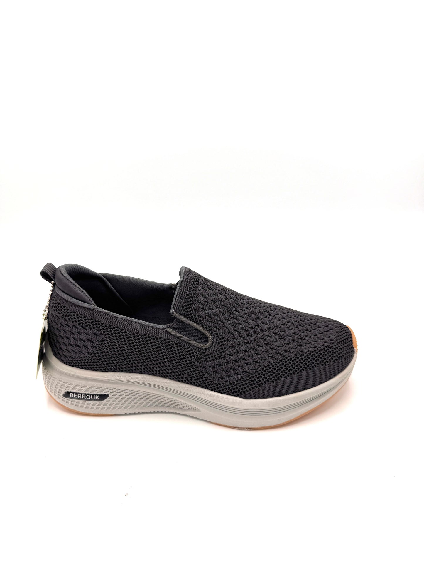Chaussures Slip-On BERROUK – Légèreté, Confort et Style au Quotidien