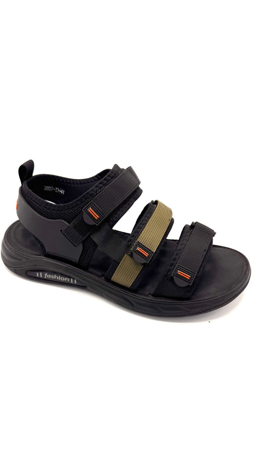 Sandales d’Été  – Légèreté, Confort et Style au Quotidien