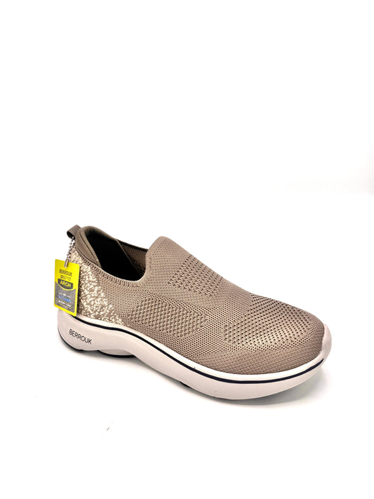 Chaussures Slip-On Berrouk – Simplicité, Confort et Style au Quotidien