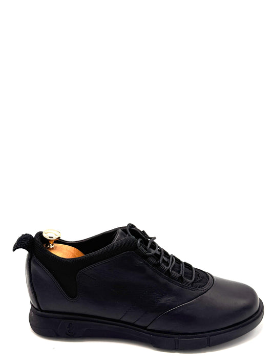 Chaussure basse en cuir et textile