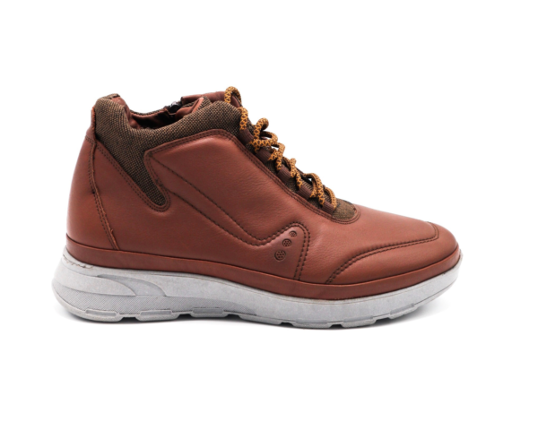 Explorer Sneakers - Image 3
