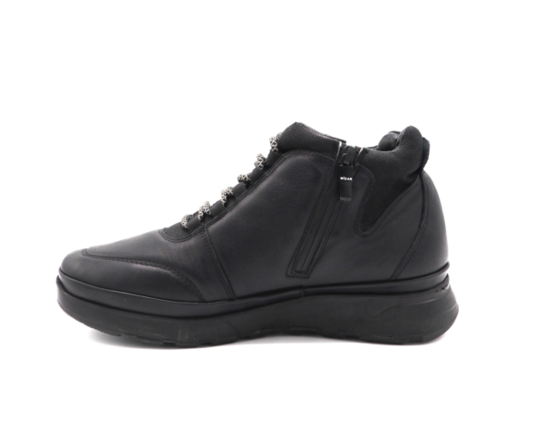Explorer Sneakers - Image 4